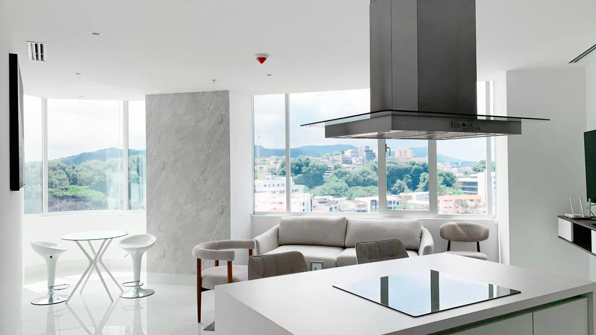 Suite De Estreno 3 Ambientes En Torre Millenium Guayaquil Apartment